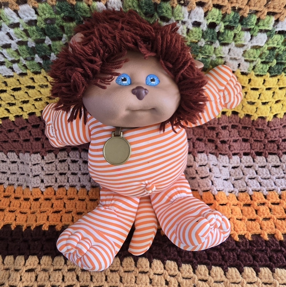 Vintage Cabbage Patch Doll Koosas